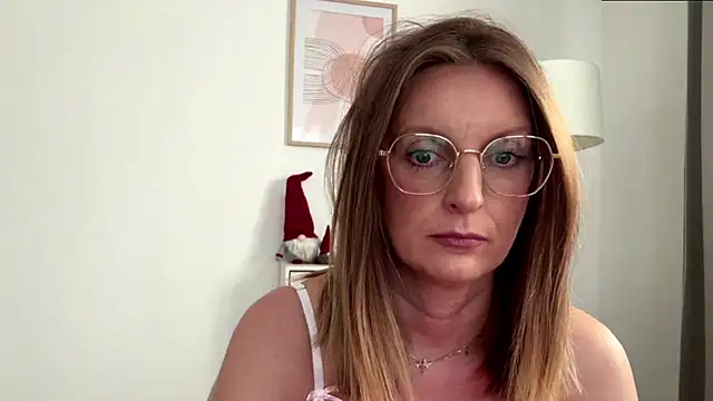 HornyJudith – Live XXX-chat