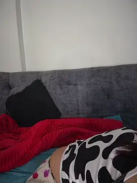 Isabella-Teen Live XXX-Chat