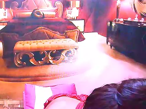 IndianPretty14u2Luvのウェブカメラショー