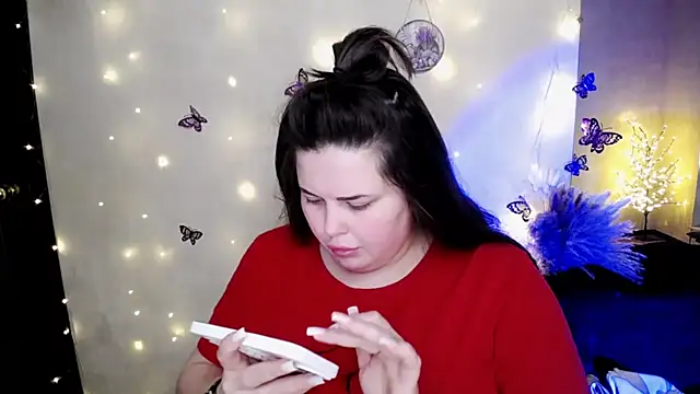 Emily_Mo Adlı Modelin Canlı XXX Sohbeti