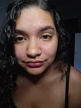 blerstefan1 Adlı Modelin Canlı XXX Sohbeti