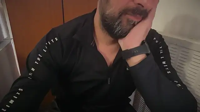 TARKAN1's Live XXX Chat