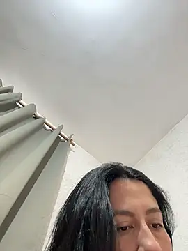 Chat +18 de La_quecuu ao vivo