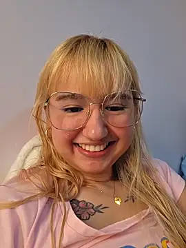 Pinkie_Princes 即時 XXX 聊天