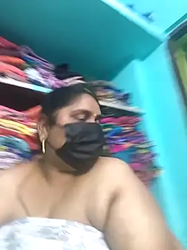 Villageanuty's Live XXX Chat