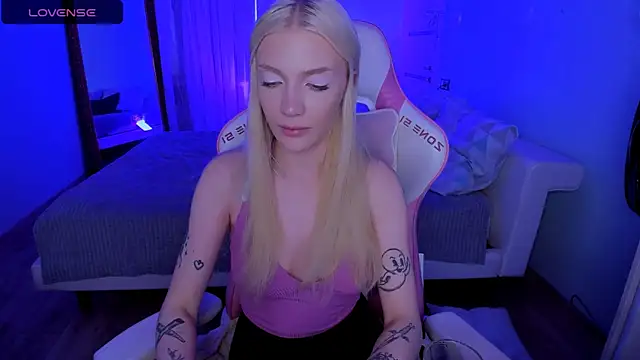 AnyaTaylor_'s Live XXX Chat