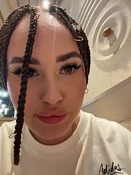 KiraSunshine 现场XXX聊天