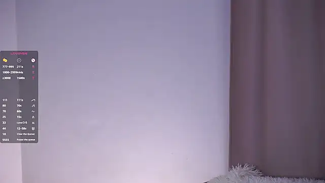 EffieHenri's Live XXX Chat