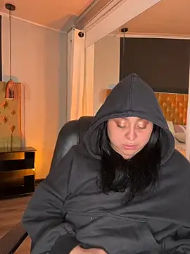 Saarada's Live XXX Chat