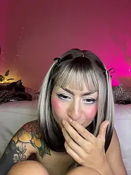 Cinamoonn Live XXX-Chat