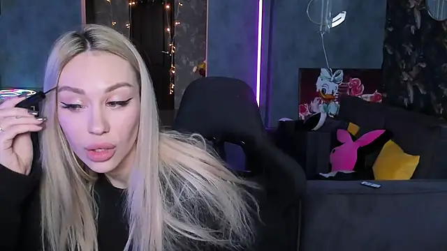 Blckmirrorr Chat XXX in diretta