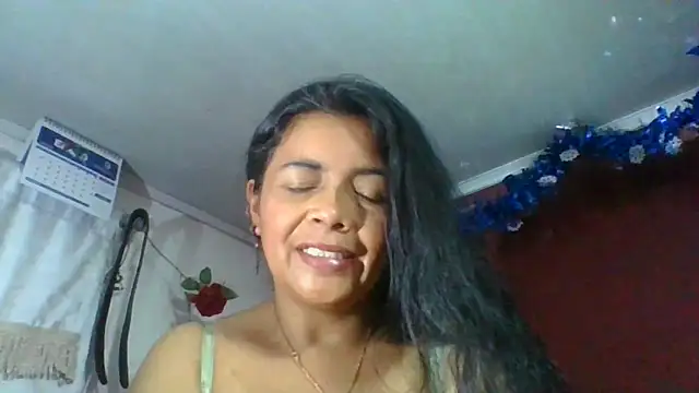 Chat +18 de DianaOchoa_ ao vivo