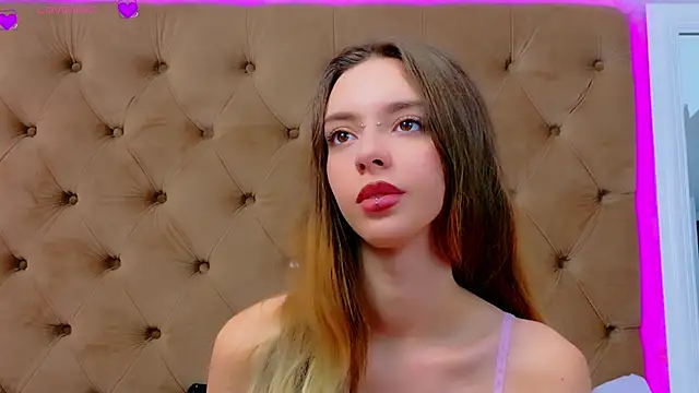 CoraVex Live XXX-chat