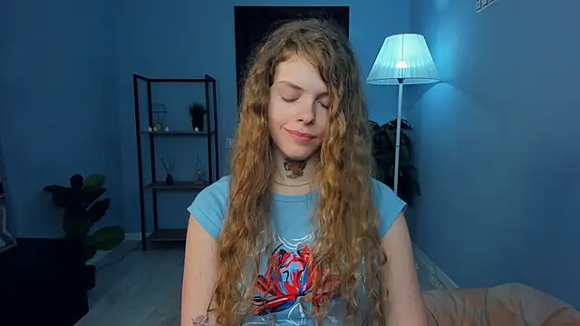 Živý XXX chat RayaNenlia