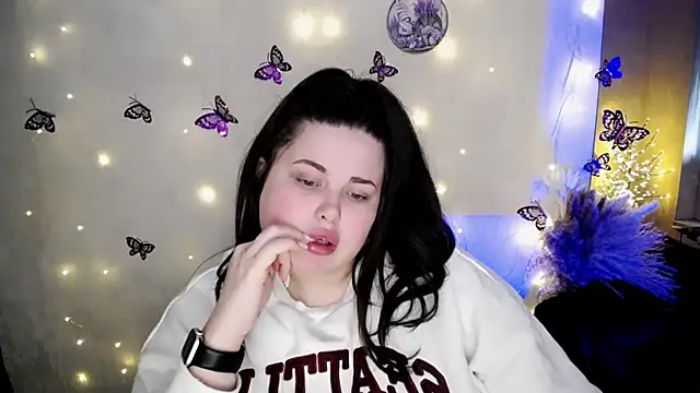 Chat +18 de Emily_Mo ao vivo