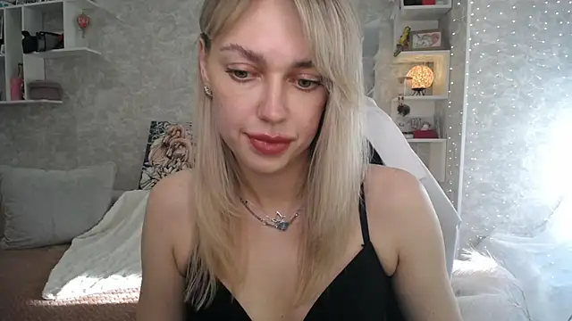 NickyAdamidi's Live XXX Chat