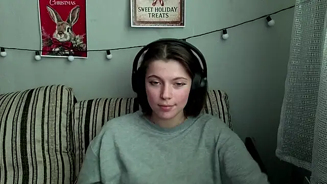 CutieAnny: διαδικτυακό σόου στην κάμερα