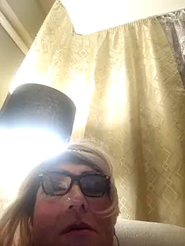 Вебкам-шоу Helena84Tranns