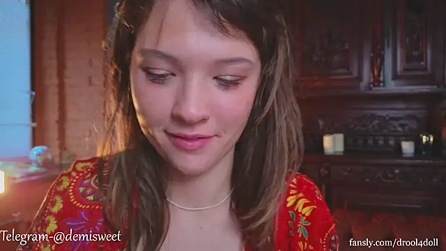 DemiDee live XXX chat