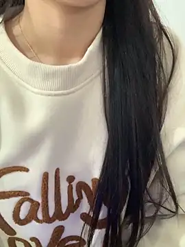 Jonlie18 라이브 XXX 채팅