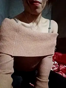 nhinhi-sexyのライブXXXチャット