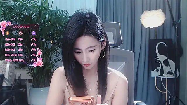 feifei-love 现场XXX聊天