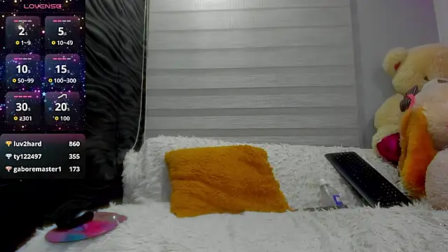 Pocahontas_d Chat XXX live