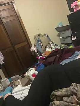 adventuresinsky's Live XXX Chat