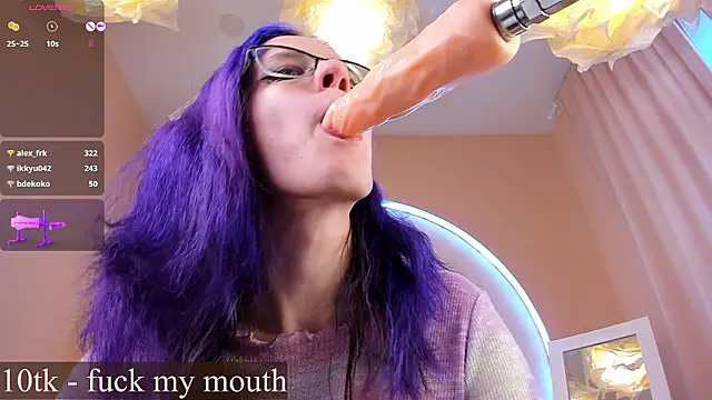 AuraLaunni's Live XXX Chat