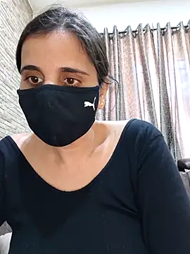 tinaarora 라이브 XXX 채팅