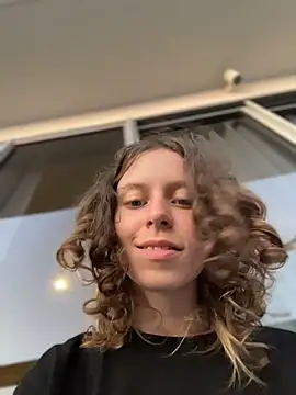 RinaMoodのライブXXXチャット