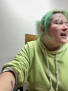 lucky-leahのライブXXXチャット