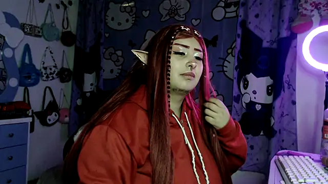 XXX chat uživo modela lussyevans24