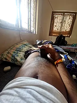 Yours_daddy6728 Adlı Modelin Web Kamerası Şovu