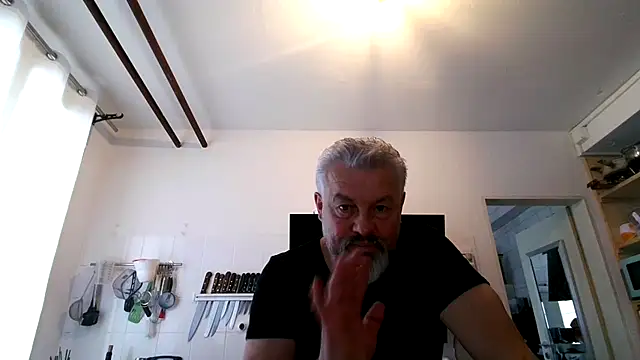 Berg_Boy Adlı Modelin Web Kamerası Şovu