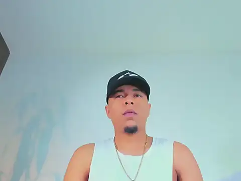 Chatroom XXX en direct de asmodeo_33