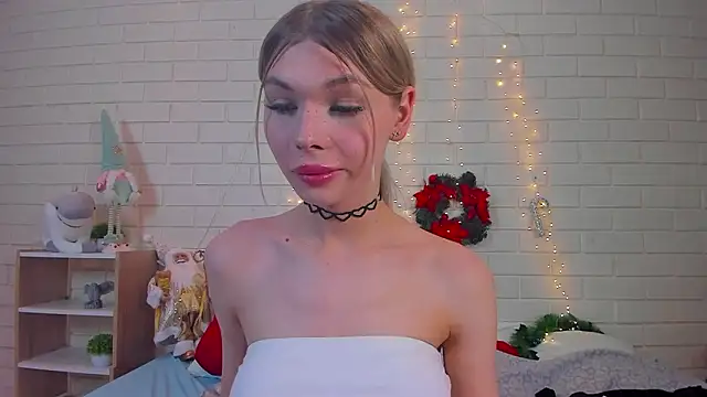 Blondy_Fina's Live XXX Chat