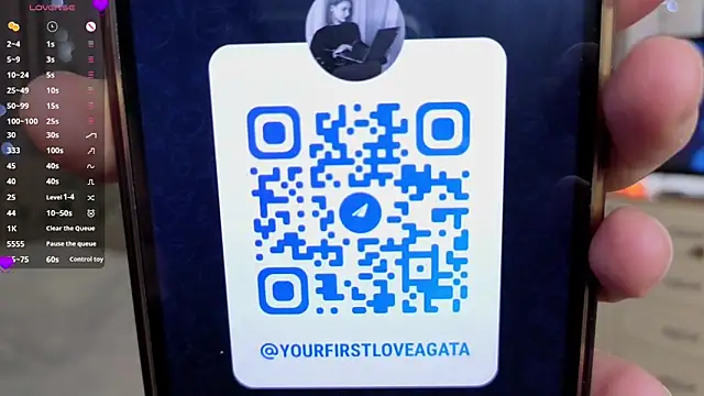 XXX chat uživo modela Sunshine_agata