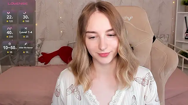 Shy_Polly Adlı Modelin Canlı XXX Sohbeti