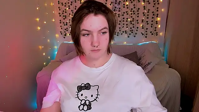 lovelyy_julia's Live XXX Chat