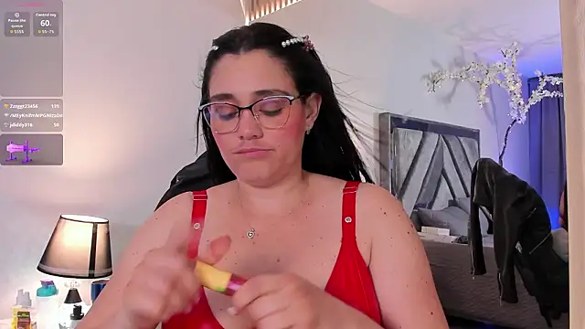 Astrid_williams Chat XXX in diretta