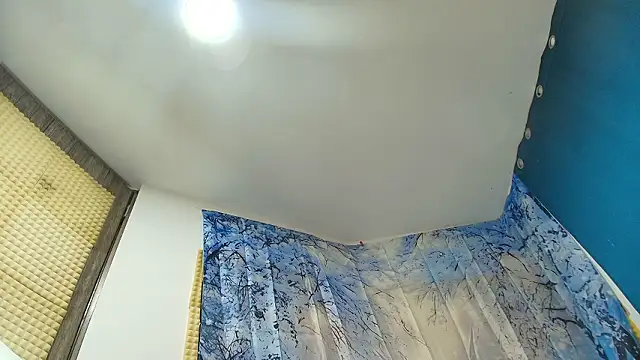 XXX chat uživo modela MSSPAOLA