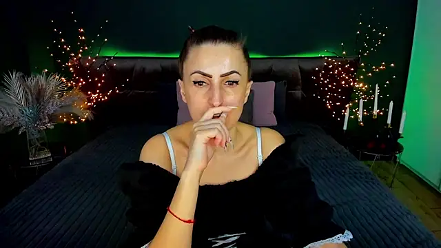 Živý XXX chat Rebecca_Diamond