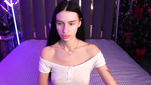 Snow_WhiteeeX élő XXX-chatje