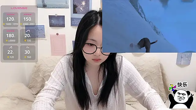 LiLiYbaby 网络视讯表演