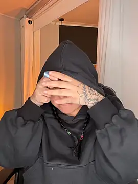 Chat XXX ao vivo de Saarada