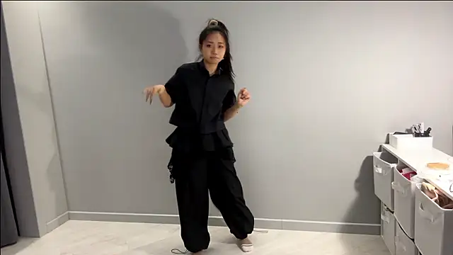 SweetMiaXO: απευθείας συνομιλία ΧΧΧ