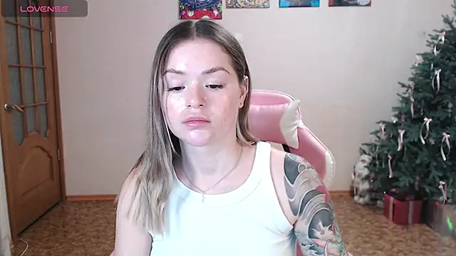 miaacatt webcam show