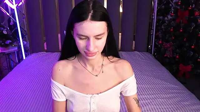 دردشة Snow_WhiteeeX الجنسية المباشرة