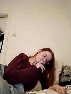 jannis1992 Adlı Modelin Canlı XXX Sohbeti